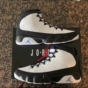 Air Jordan Retro 9 “University Blue”